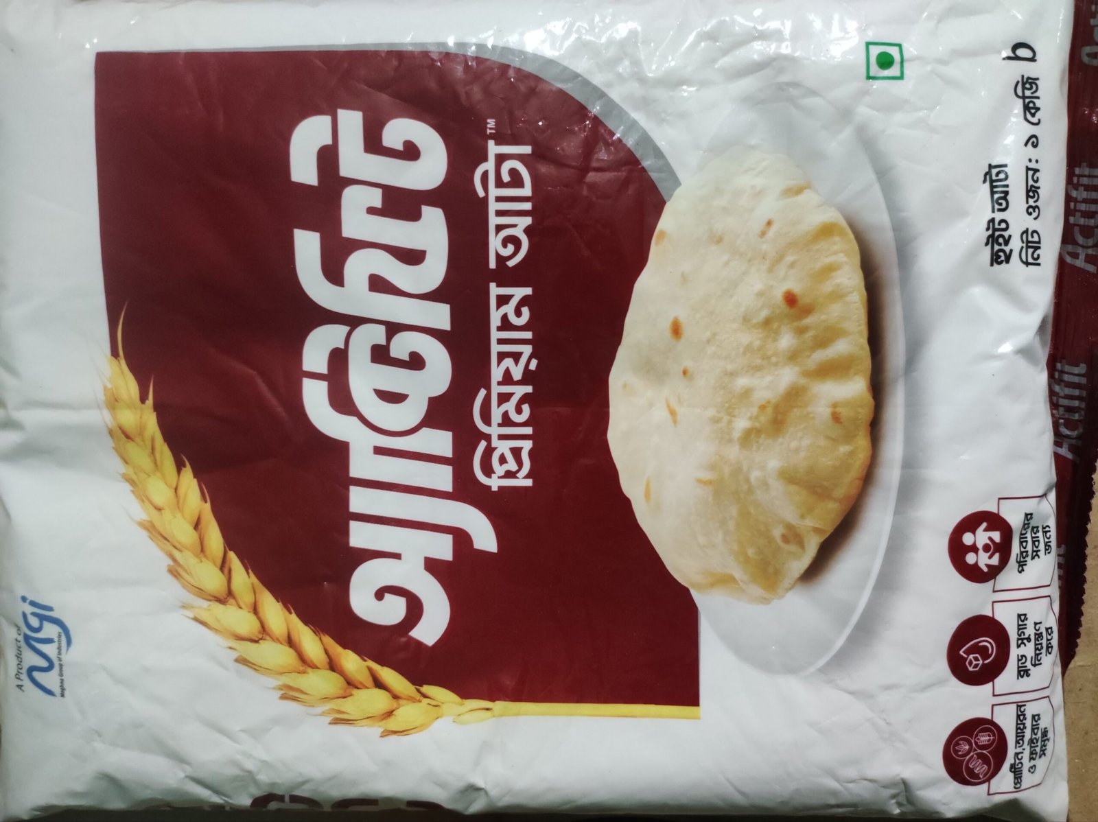 আটা (প্রতি কেজি )