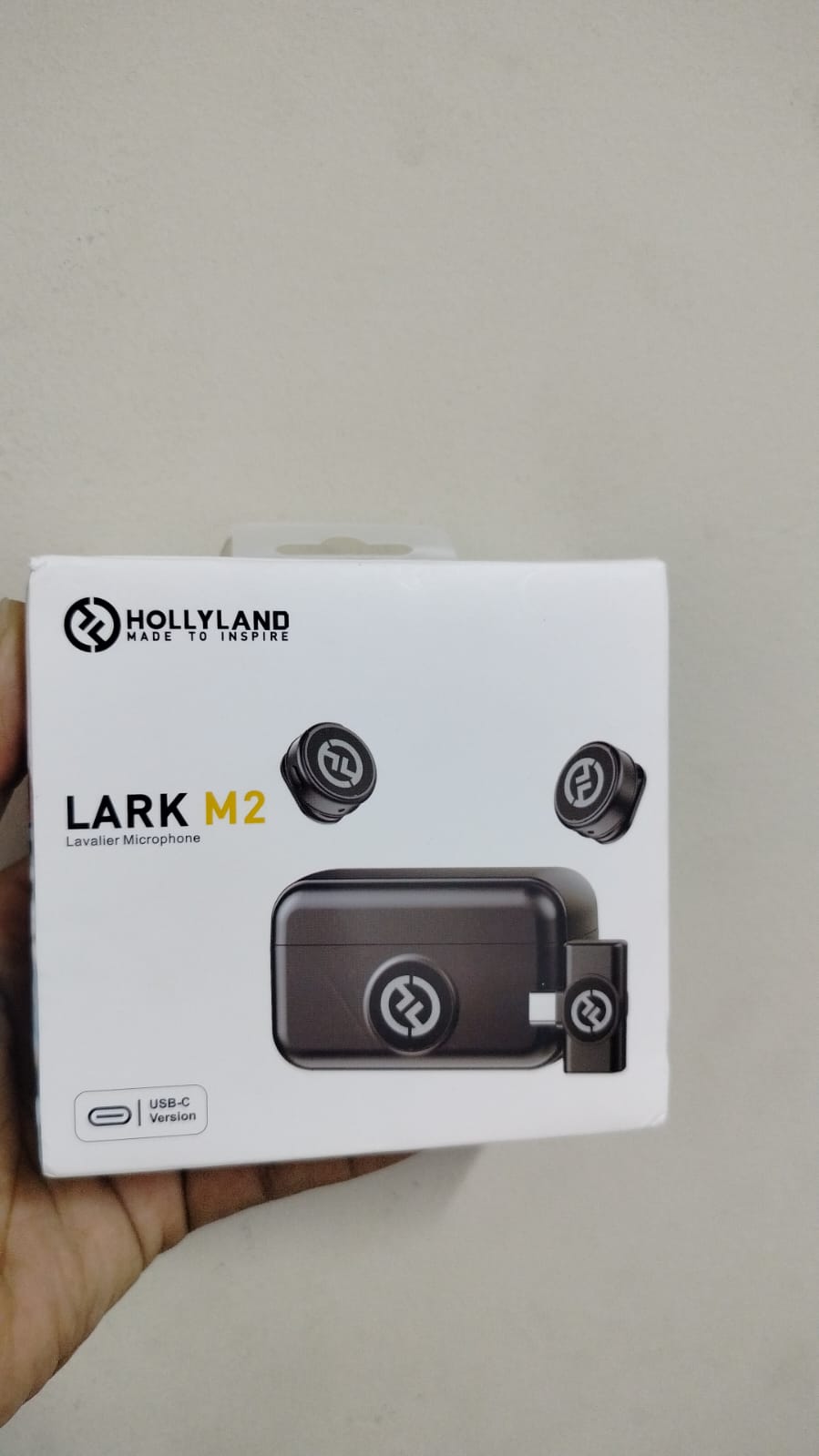 Hollyland LARK M2 Wireless Dual Microphone System Type-C with Charging Case for Smartphone( copy ) - Image 2